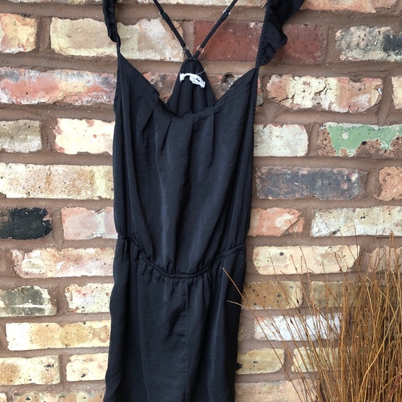 Black sleeveless shorts romper Sz S - Picture 1 of 3